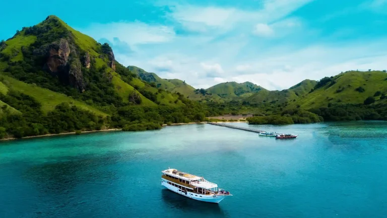 Aerial view of a liveaboard anchored near Manjarite Island, Komodo